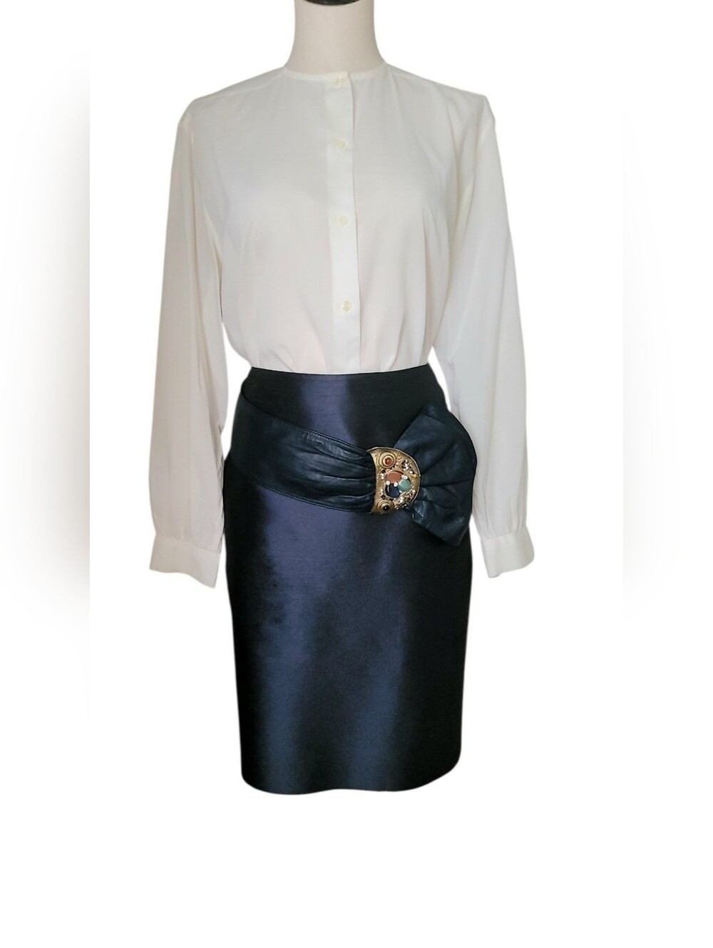 Linda Allard For Ellen Tracy Vintage Navy Raw Silk Pencil Skirt